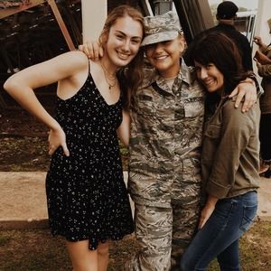 Meet your Posher, Michaela